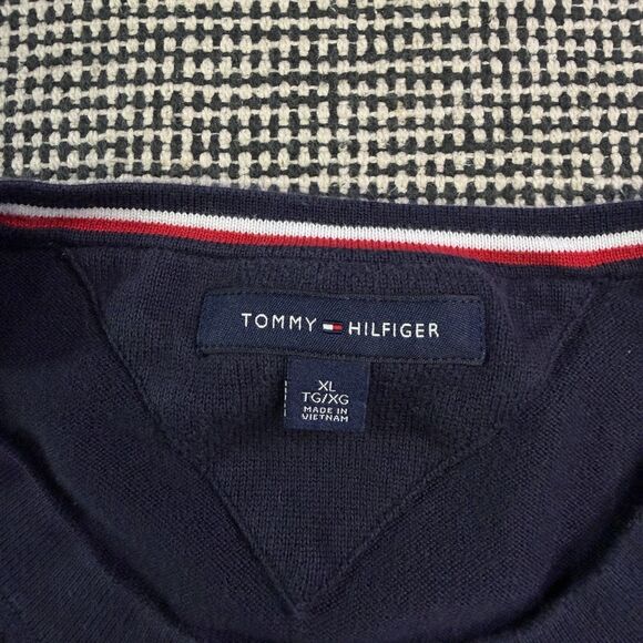 Tommy Hilfiger Men’s Sweater Navy Blue Sz XL Crewneck Pullover Embroider Logo - Picture 4 of 9